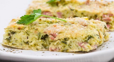 Omlet z brokułów i szynki